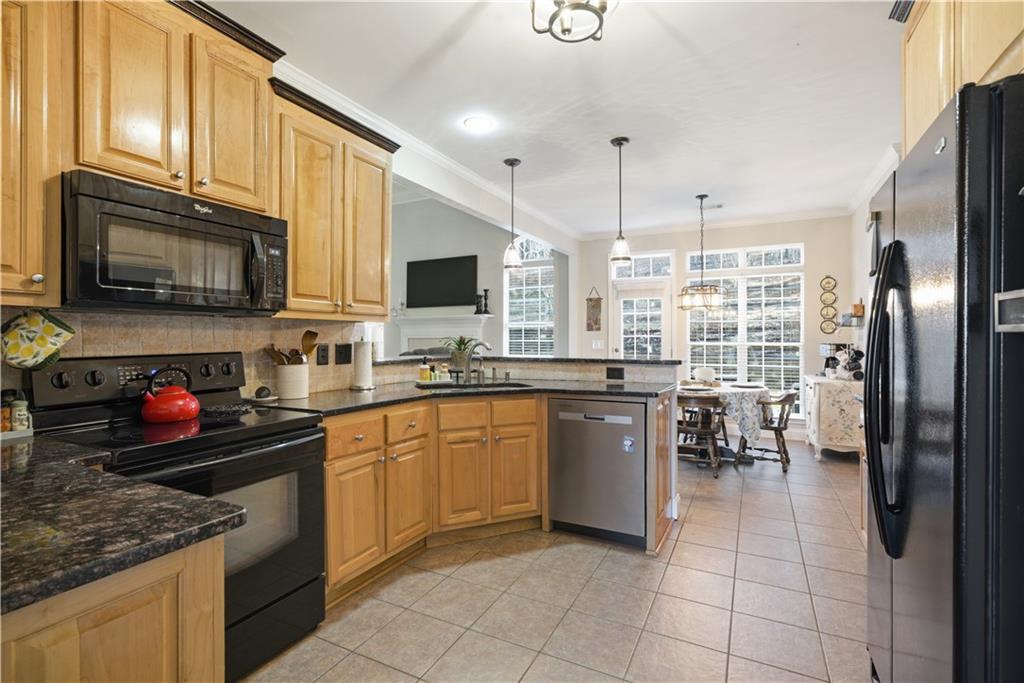 15 Isabella Court Cartersville, GA 30121 - Photo 6 of 42