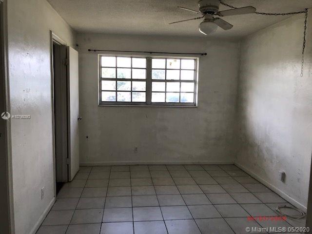 2760 Northeast 2nd Avenue Boca Raton, FL 33431 - Photo 12 of 16