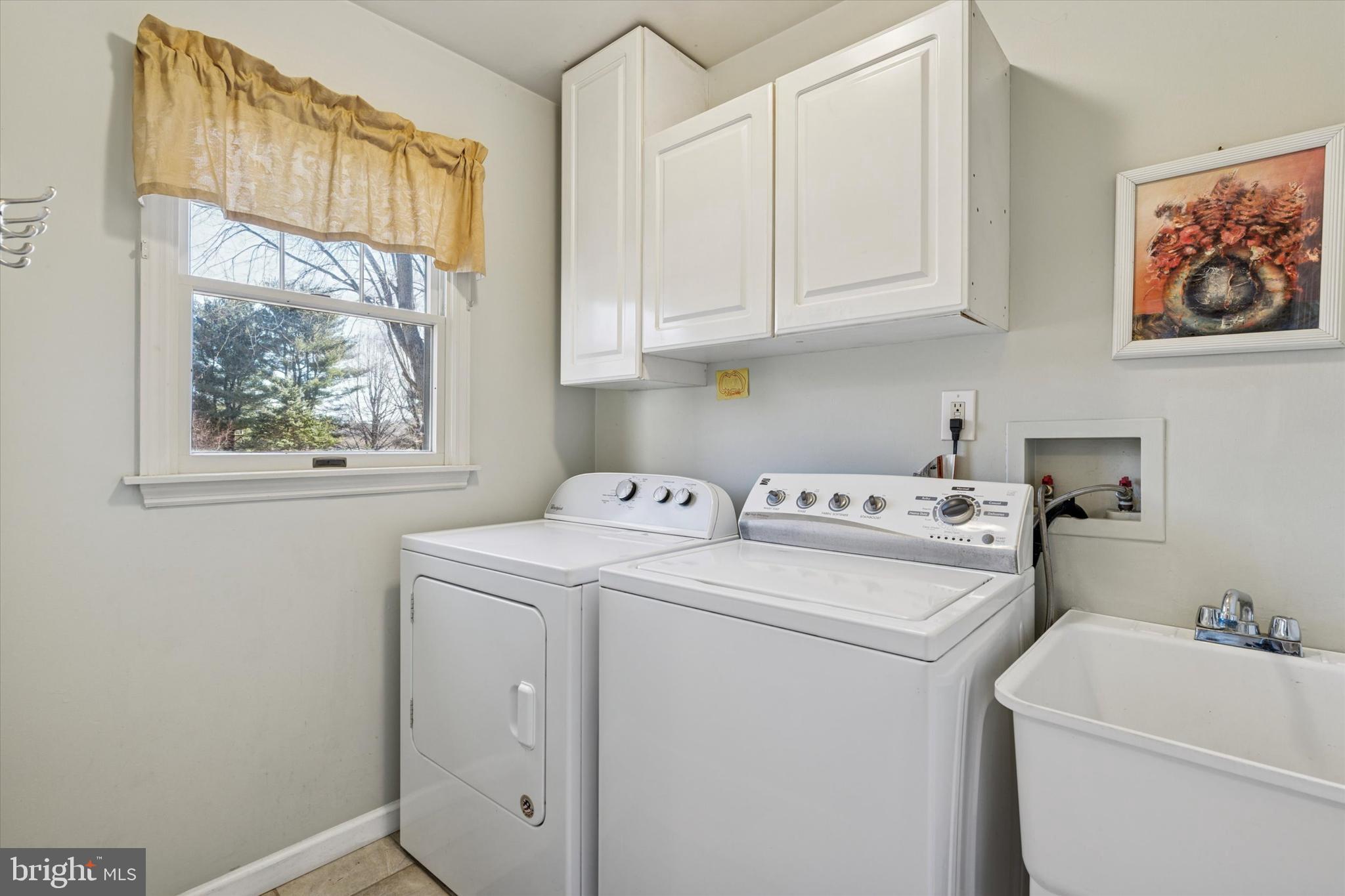 14 Willow Pond Road Malvern, PA 19355 - Photo 21 of 43 1st Floor Laundry Room