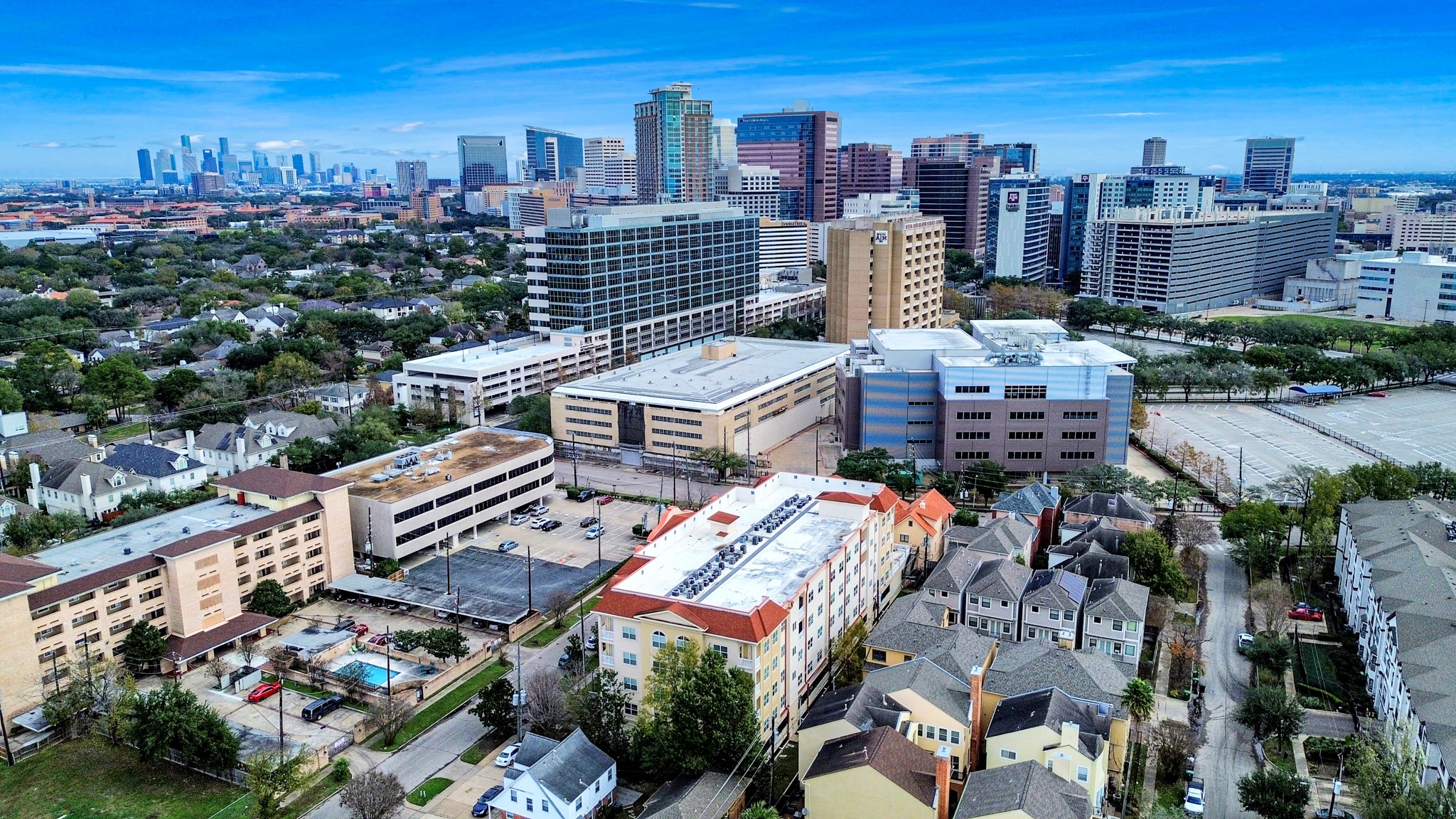 2203 Dorrington Street, Unit 400 Houston, TX 77030 - Photo 41 of 43 a city view with tall buildings