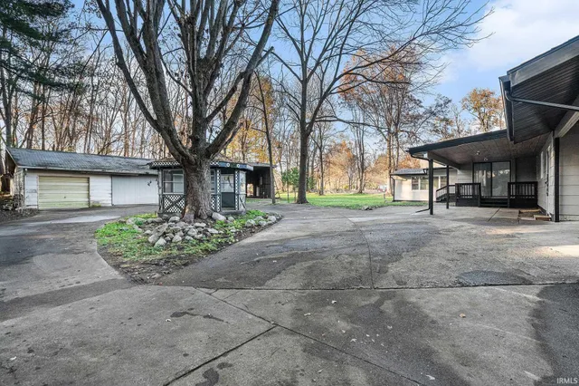 $420,000 | 56825 Elmer Avenue, South Bend, IN 46619