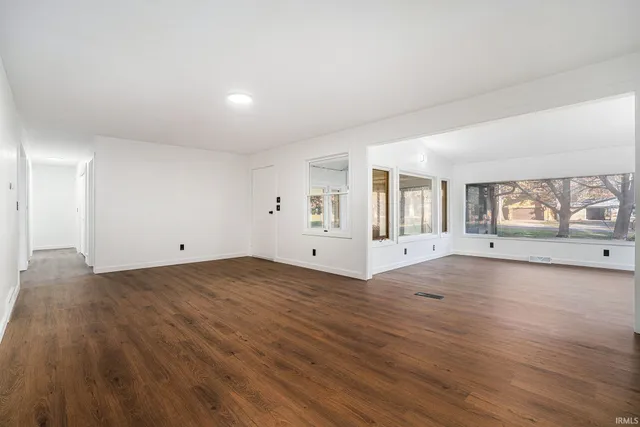 $420,000 | 56825 Elmer Avenue, South Bend, IN 46619