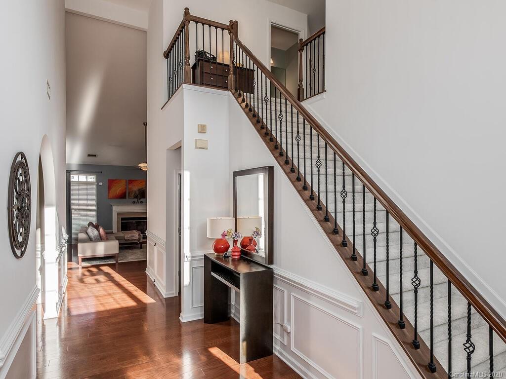 6517 Elfreda Road Charlotte, NC 28270 - Photo 3 of 24