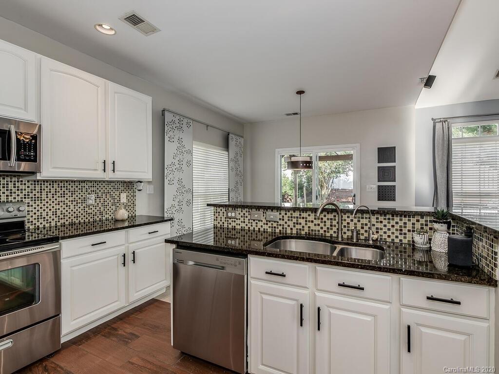 6517 Elfreda Road Charlotte, NC 28270 - Photo 9 of 24
