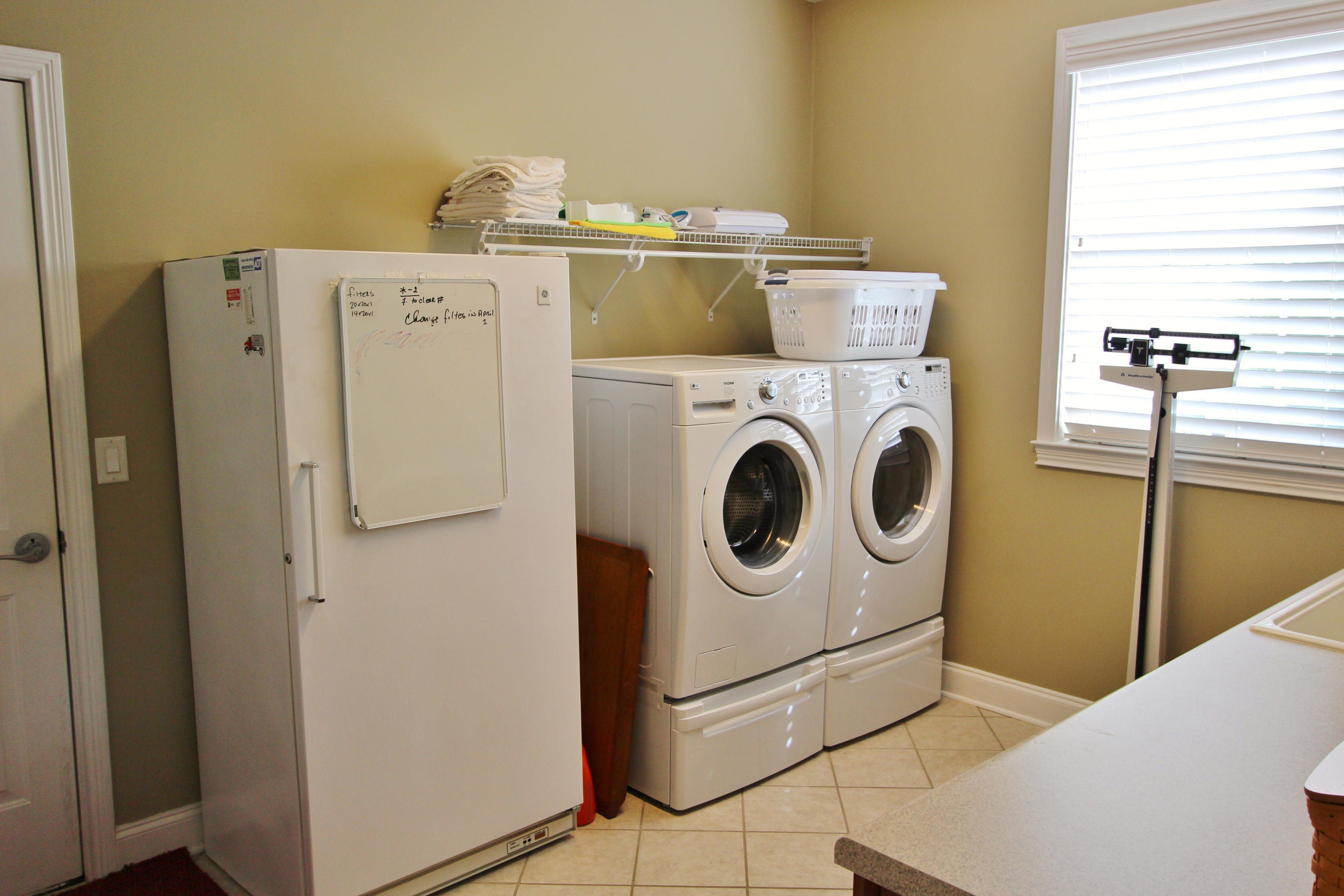 3853 Hubbard Road Loudon, TN 37774 - Photo 21 of 40 Large Laundry