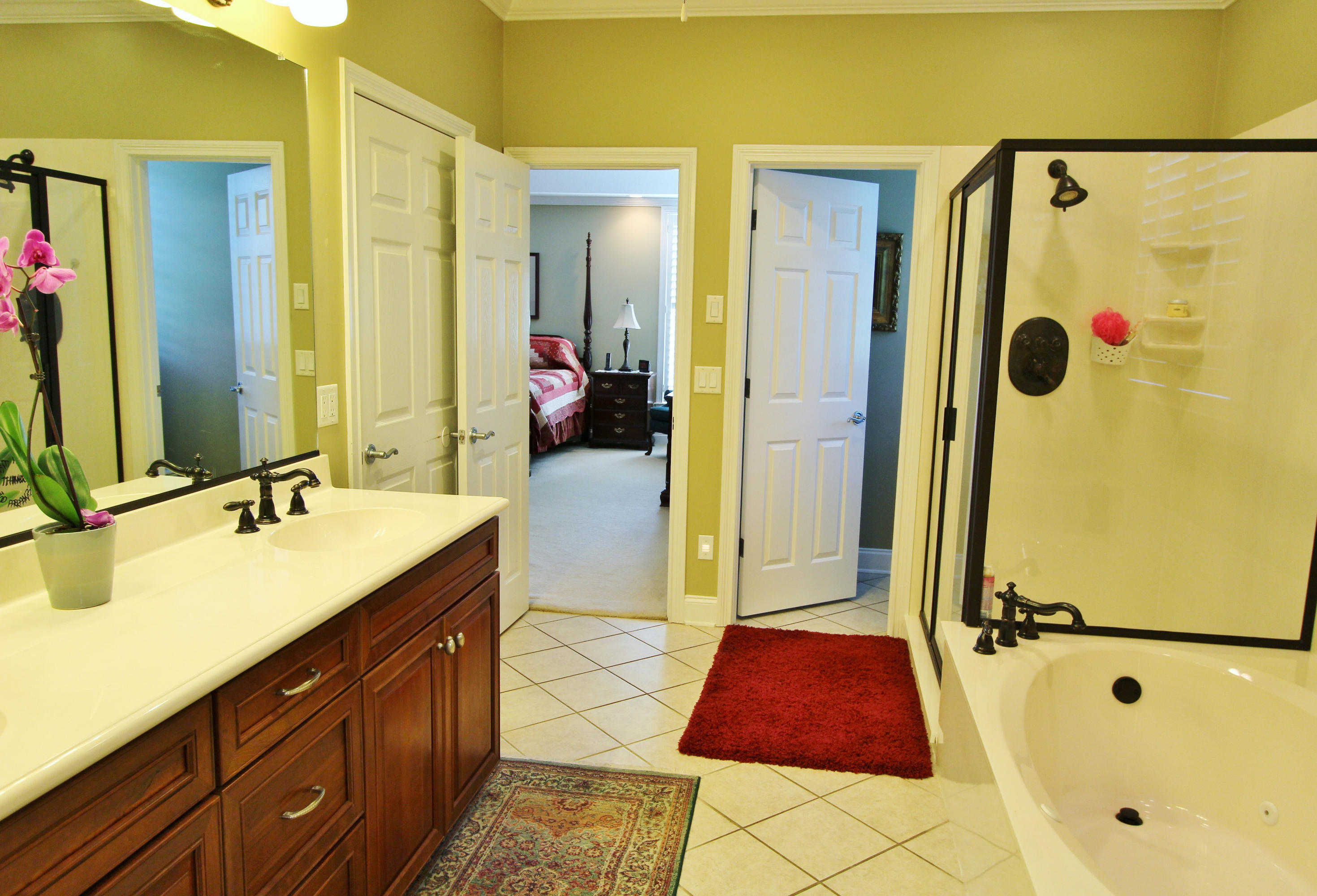 3853 Hubbard Road Loudon, TN 37774 - Photo 28 of 40 Master Bath