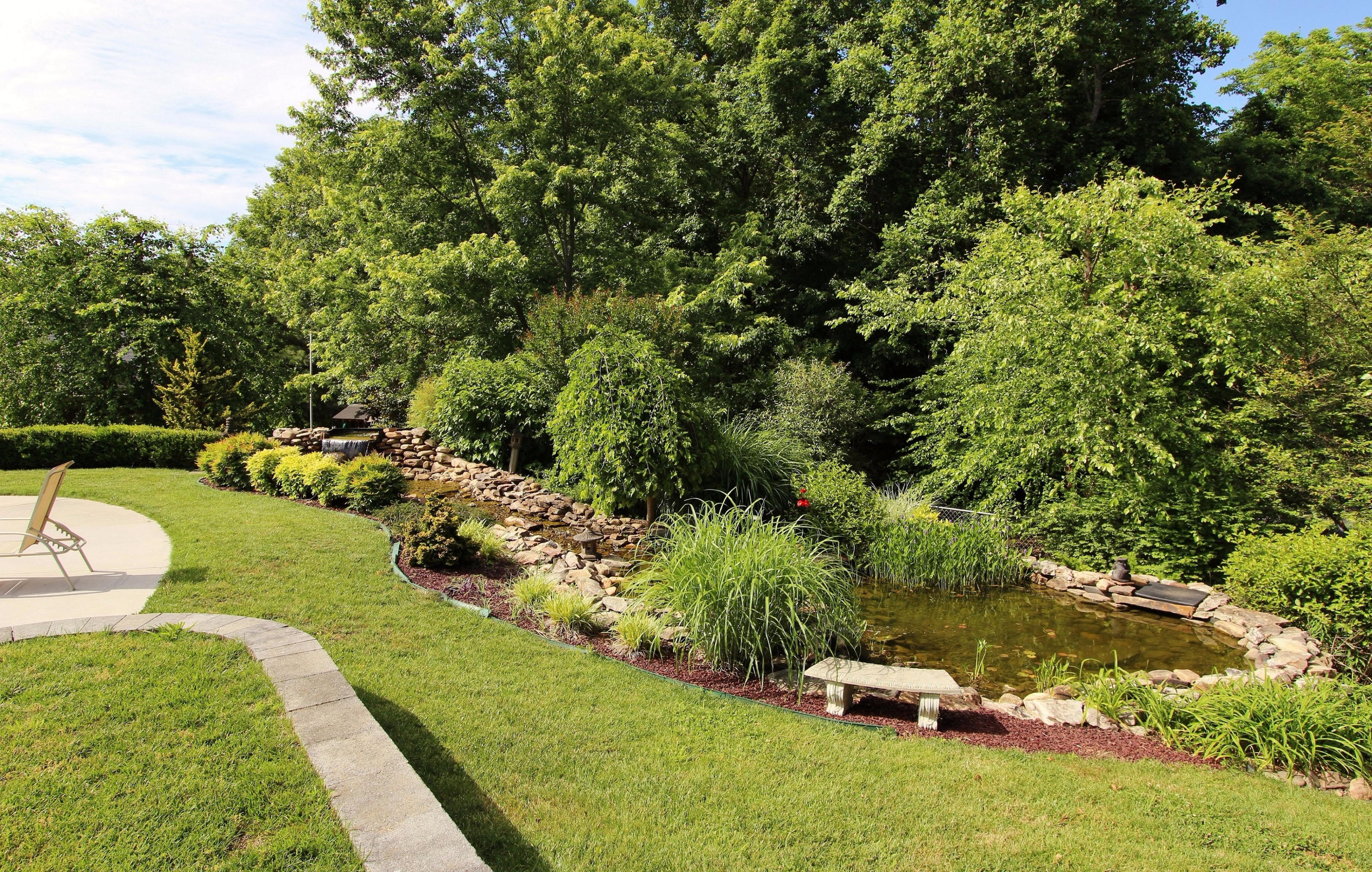 3853 Hubbard Road Loudon, TN 37774 - Photo 5 of 40 Soothing Water feature