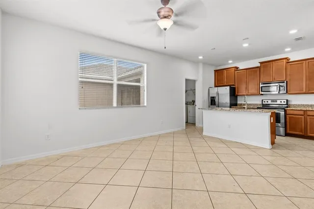 $2,550 | 13075 Calderdale Avenue, Windermere, FL 34786