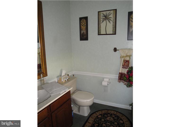 635 Foxfields Road Bryn Mawr, PA 19010 - Photo 5 of 23 Half Bath