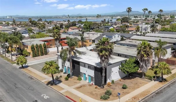 $1,750,000 | 595 7th Street, Imperial Beach, CA 91932