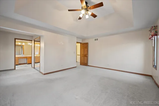 $635,000 | 1599 Far Hills Drive, Bartlett, IL 60103