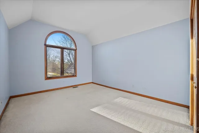 $635,000 | 1599 Far Hills Drive, Bartlett, IL 60103