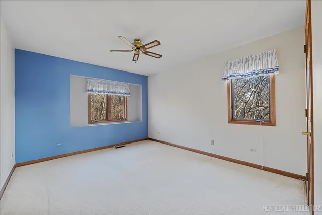 $635,000 | 1599 Far Hills Drive, Bartlett, IL 60103