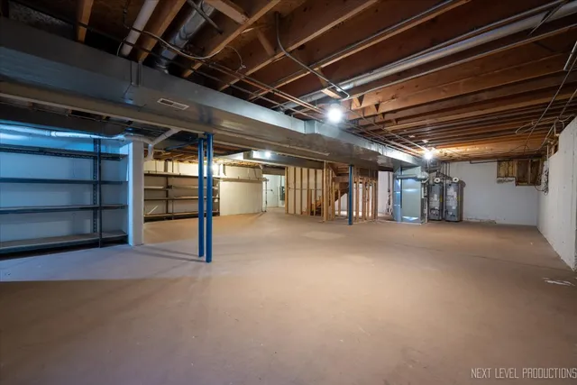 $635,000 | 1599 Far Hills Drive, Bartlett, IL 60103