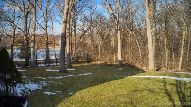 $635,000 | 1599 Far Hills Drive, Bartlett, IL 60103