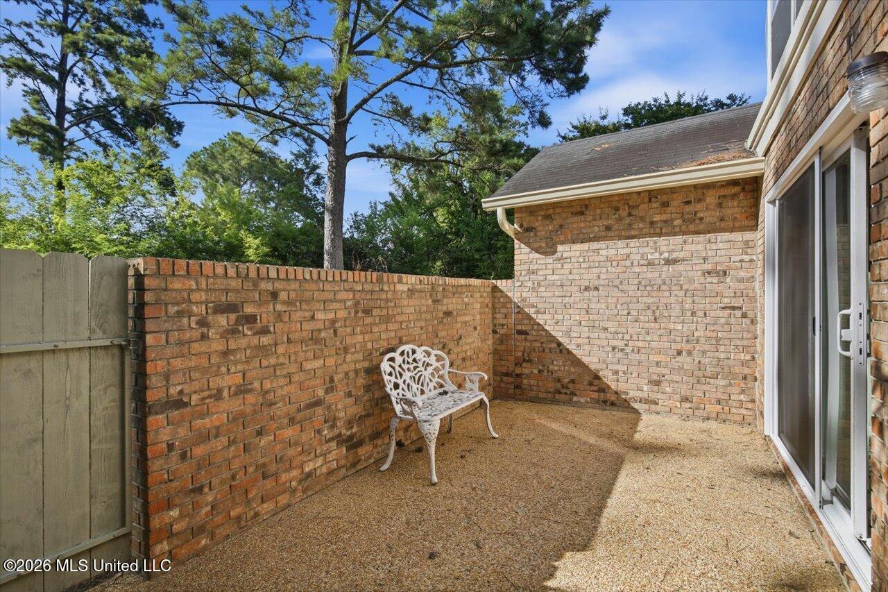 48 Roundtree Circle Brandon, MS 39042 - Photo 39 of 42 39-48 Roundtree Circle _ Hometoursms.com