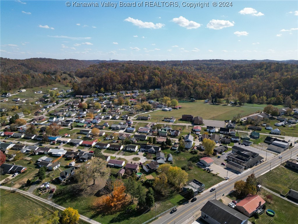 159 Main Street Poca, WV 25159 - Photo 13 of 34 Gallery Image 13