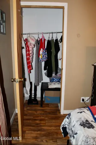 $130,000 | 364 Steele Ave Extension, Gloversville, NY 12078