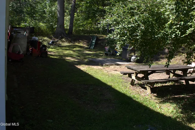 $130,000 | 364 Steele Ave Extension, Gloversville, NY 12078