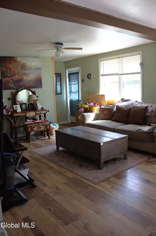 $130,000 | 364 Steele Ave Extension, Gloversville, NY 12078