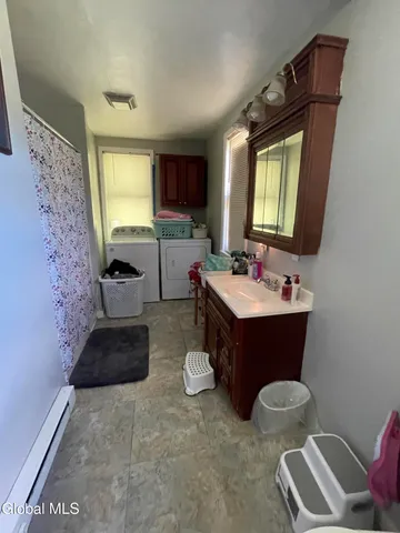 $130,000 | 364 Steele Ave Extension, Gloversville, NY 12078