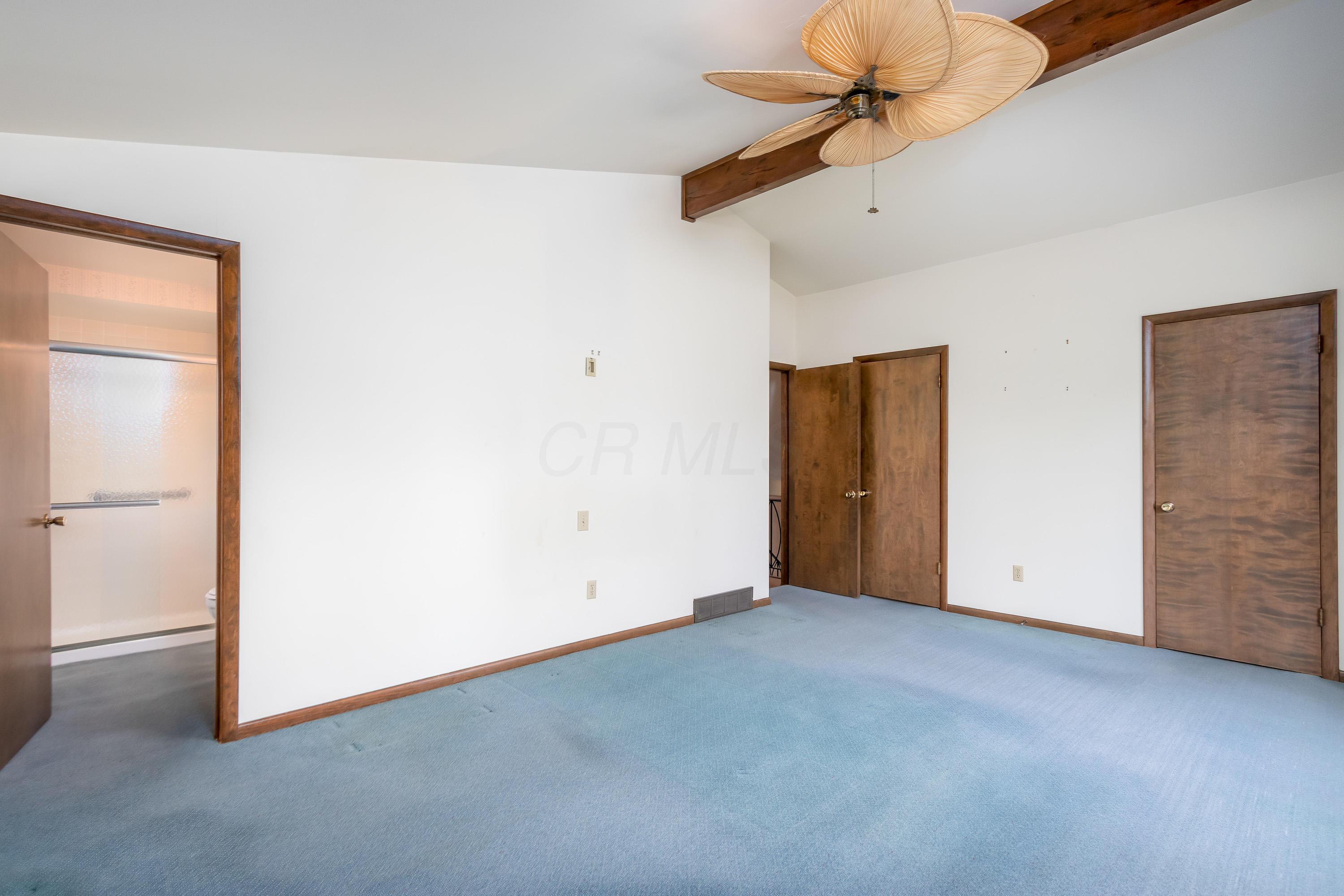 4436 Castleton Road West Columbus, OH 43220 - Photo 13 of 27 Gallery Image 13