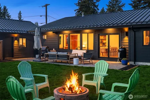 $1,585,000 | 14625 Southeast 14th Street, Bellevue, WA 98007
