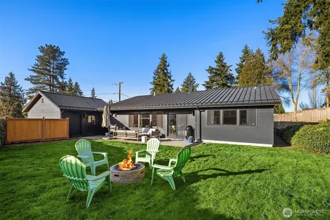 $1,585,000 | 14625 Southeast 14th Street, Bellevue, WA 98007
