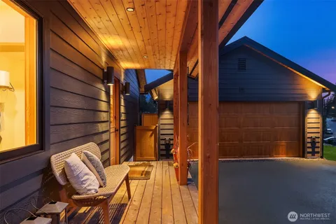 $1,585,000 | 14625 Southeast 14th Street, Bellevue, WA 98007