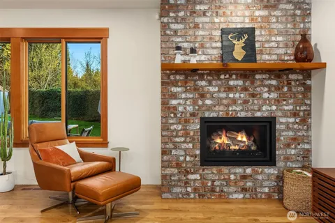 $1,585,000 | 14625 Southeast 14th Street, Bellevue, WA 98007