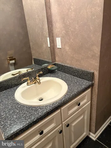 $4,500 | 950 Nathaniel Trail, Warminster, PA 18974