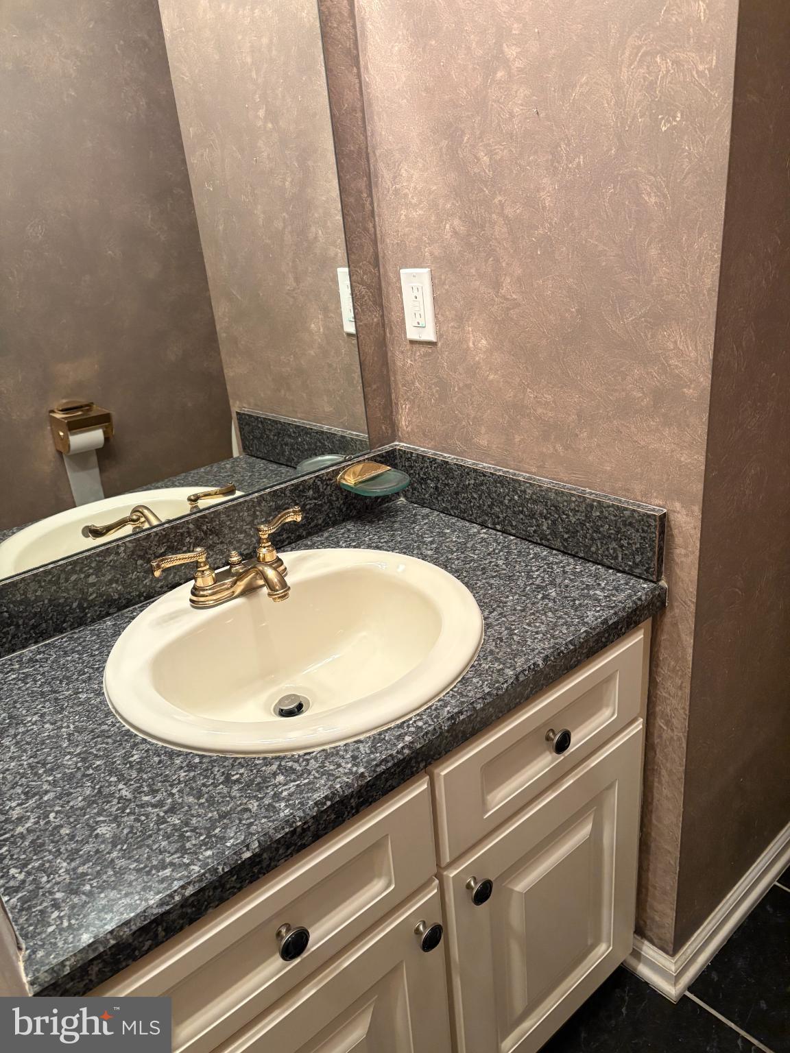 950 Nathaniel Trail Warminster, PA 18974 - Photo 33 of 66 Elegant Powder Room with classic finishes.