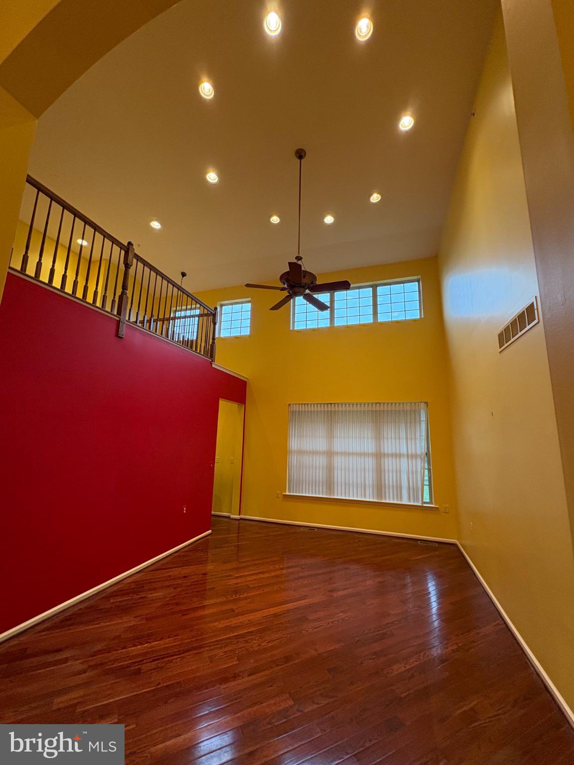 950 Nathaniel Trail Warminster, PA 18974 - Photo 10 of 66 Vibrant Family Room with soaring ceilings.