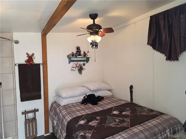 $225,000 | 2606 Whispering Pines Drive, Running Springs, CA 92382