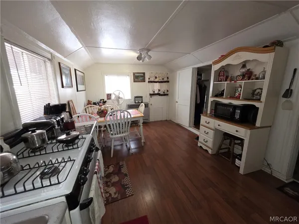 $225,000 | 2606 Whispering Pines Drive, Running Springs, CA 92382