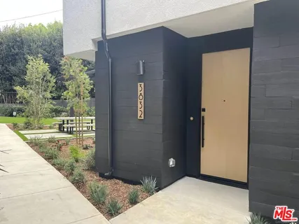 $1,312,725 | 3832 North Emery Way, Los Angeles, CA 90065