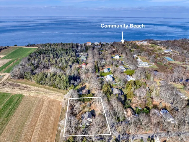 $1,100,000 | 65 Greenway West, Orient, NY 11957