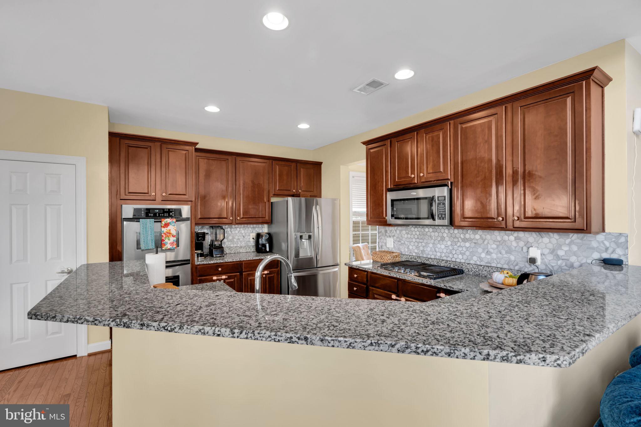 16379 Rusty Rudder Drive Woodbridge, VA 22191 - Photo 14 of 54