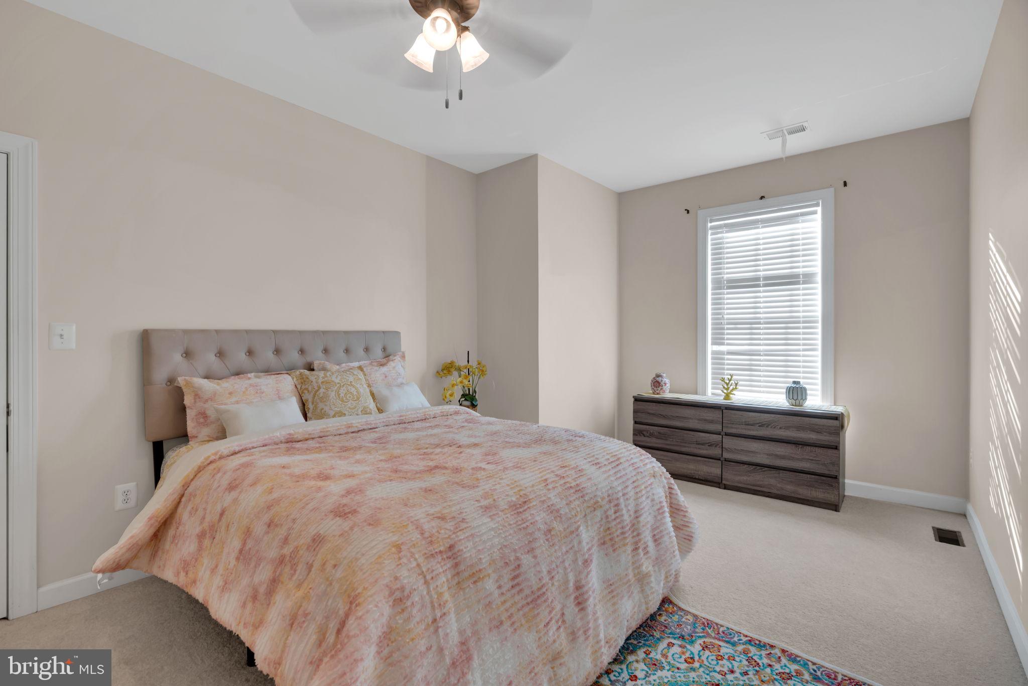 16379 Rusty Rudder Drive Woodbridge, VA 22191 - Photo 33 of 54