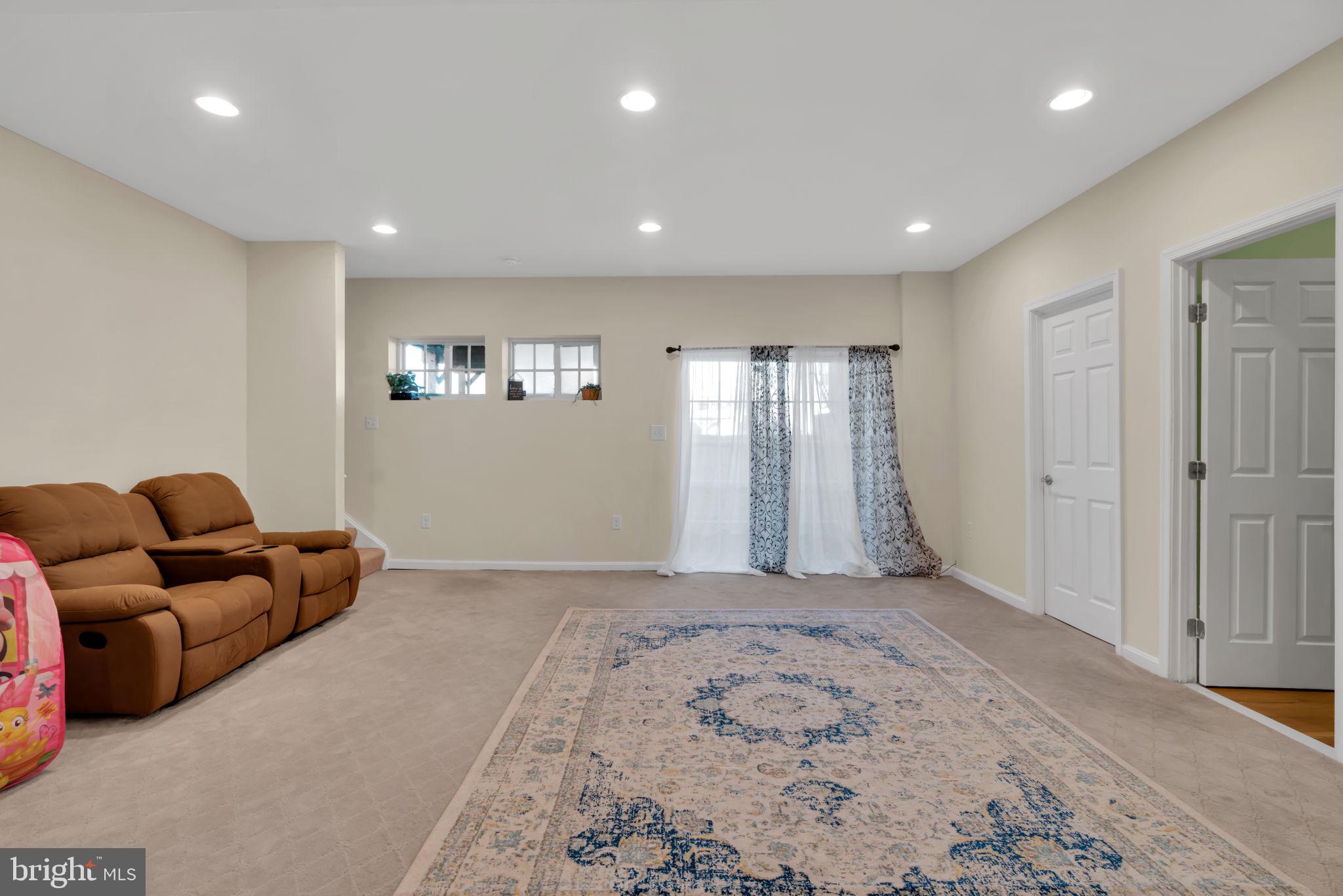 16379 Rusty Rudder Drive Woodbridge, VA 22191 - Photo 46 of 54