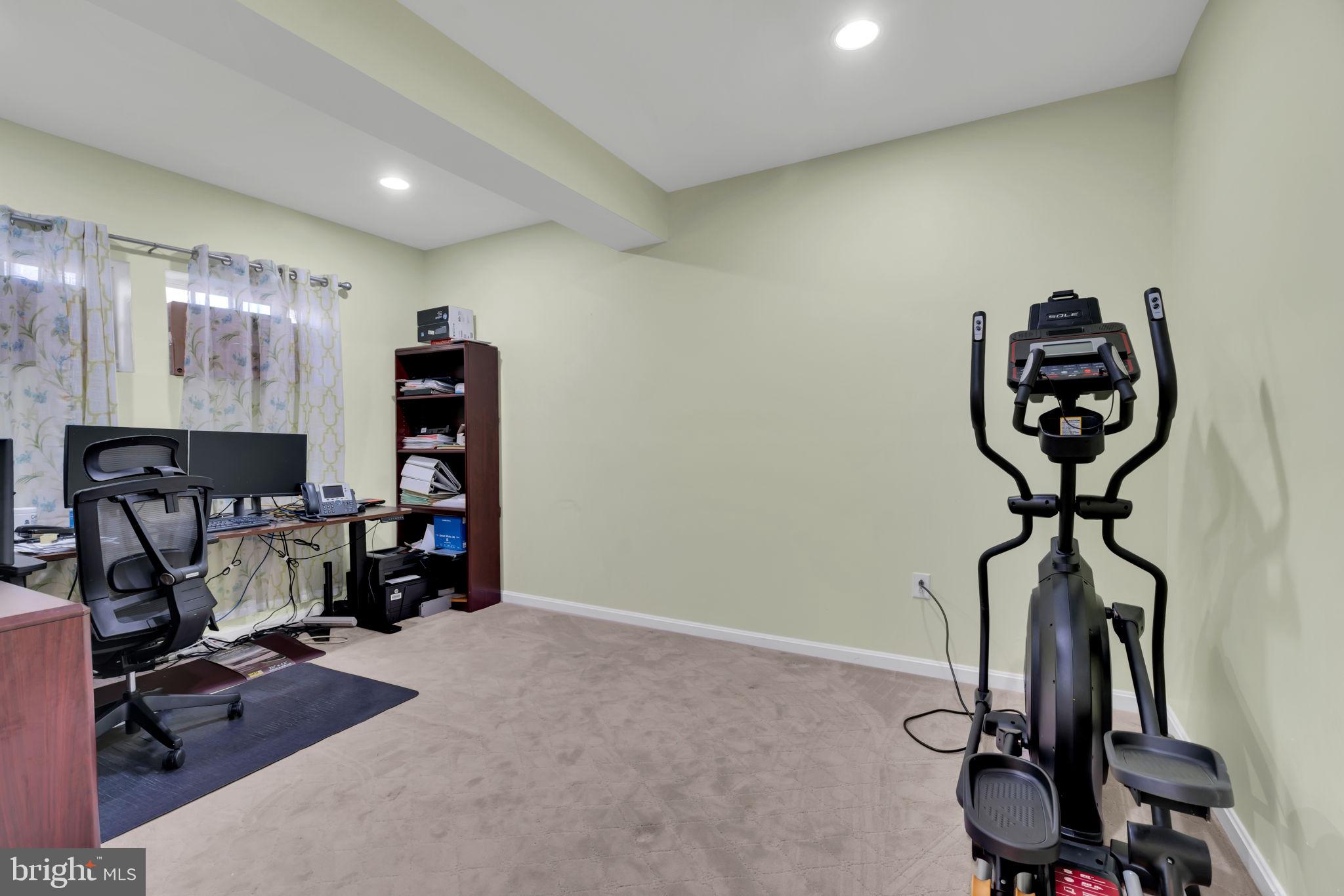 16379 Rusty Rudder Drive Woodbridge, VA 22191 - Photo 47 of 54