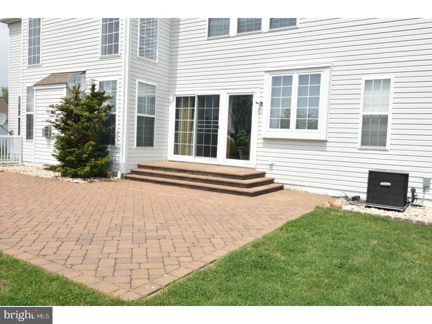 211 Sullivan Drive Mickleton, NJ 08056 - Photo 8 of 25 Gallery Image 8