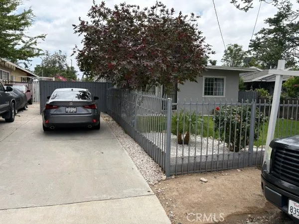 $440,000 | 2137 Pepper Drive, Highland, CA 92346