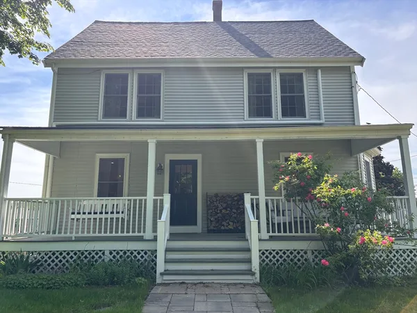 $5,000 | 20 Robinwood Road, Dedham, MA 02026