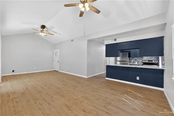 $1,425 | 2113 Gull Avenue, McAllen, TX 78504