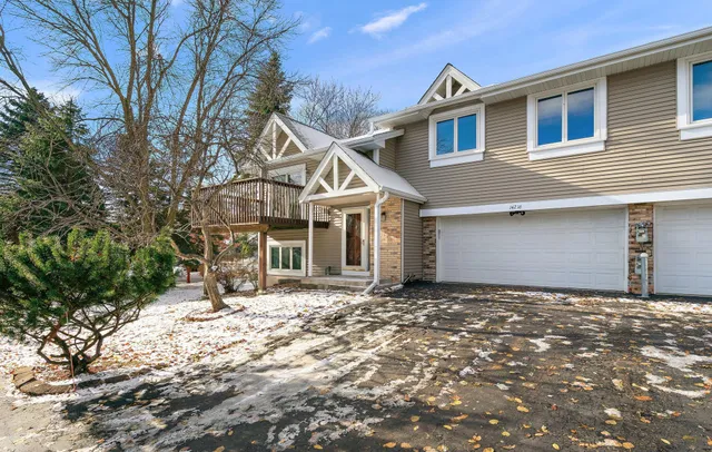 $294,900 | 14216 Towers Lane, Eden Prairie, MN 55347