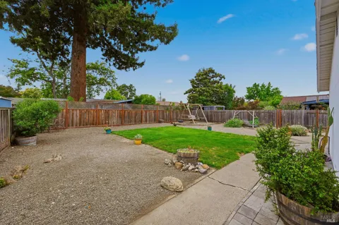$649,000 | 2529 Merced Street, Napa, CA 94558