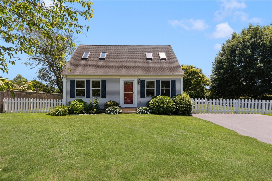 208 West View Road Middletown, RI 02842 - Photo 47 of 47