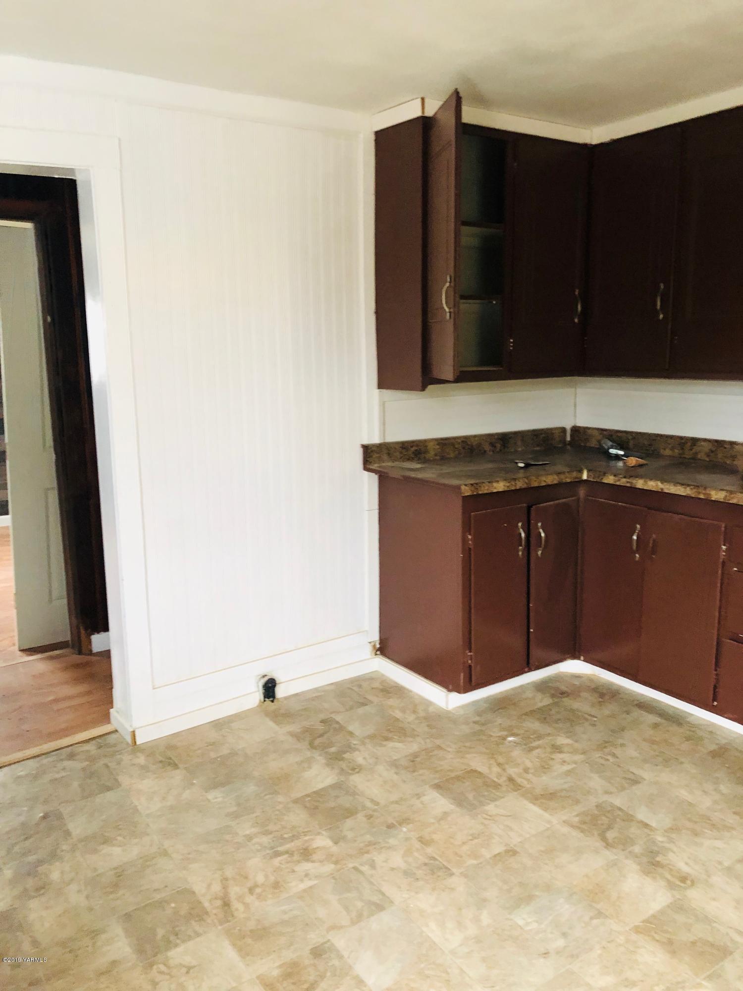 690 Outlook Road Outlook, WA 98938 - Photo 5 of 11 a view of a kitchen with a sink
