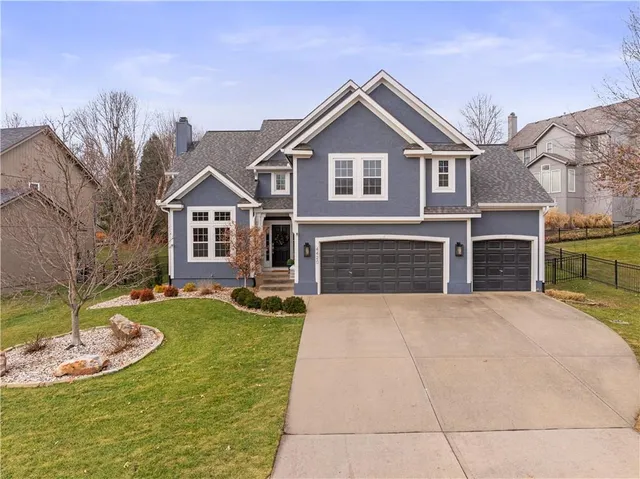 $515,000 | 4420 Grove Street, Shawnee, KS 66226